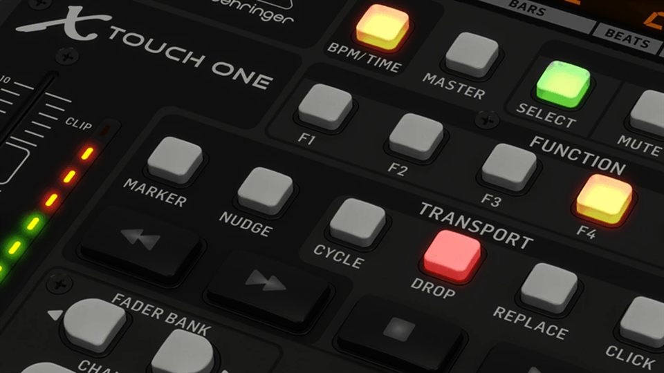 Behringer X-Touch One 컨트롤러